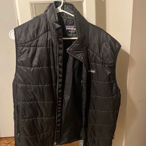 Patagonia mens vest - great condition